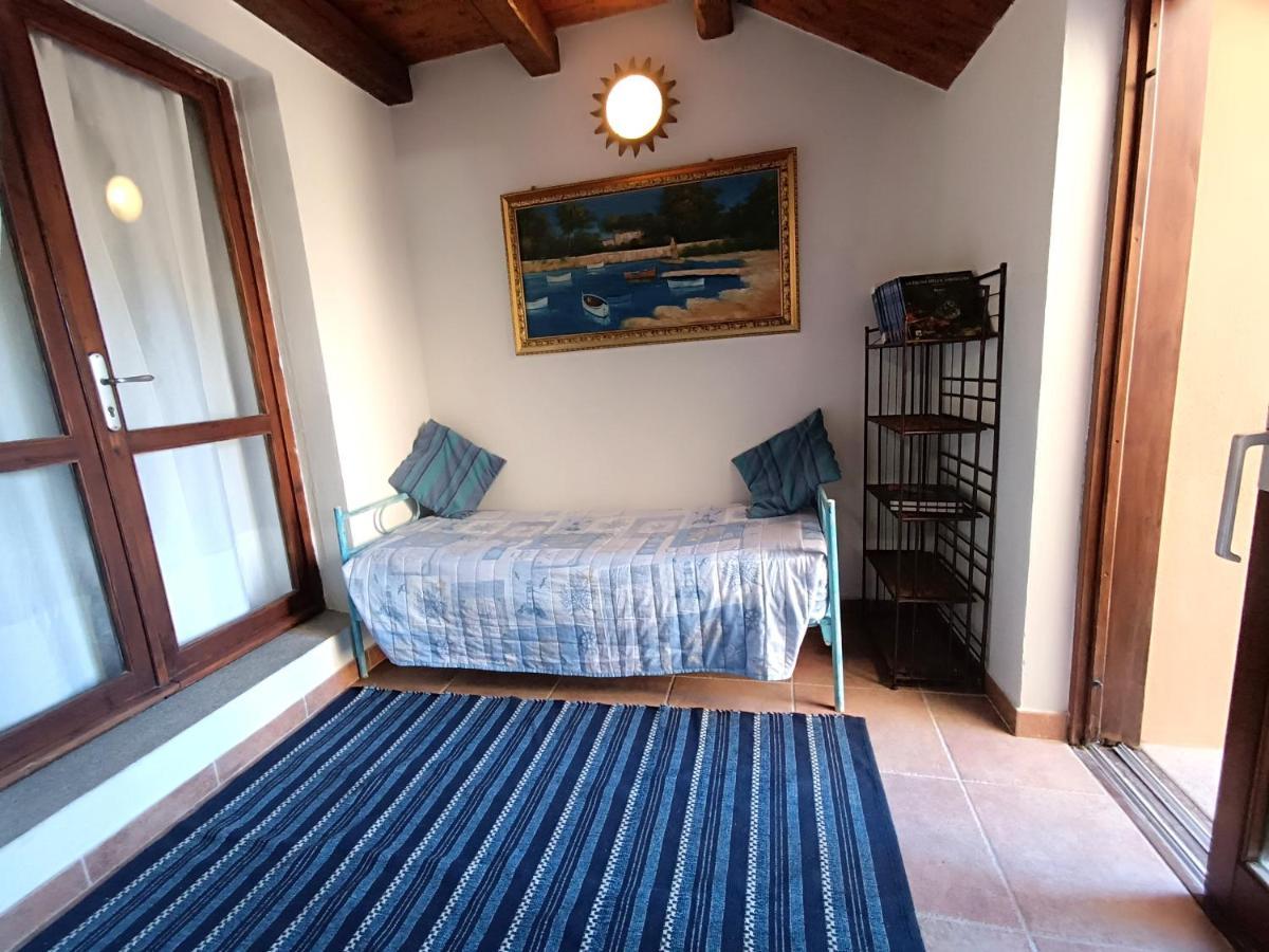 Bellissimo Appartamento A Pochi Passi Dal Mare เมอร์ตา มาเรีย ภายนอก รูปภาพ
