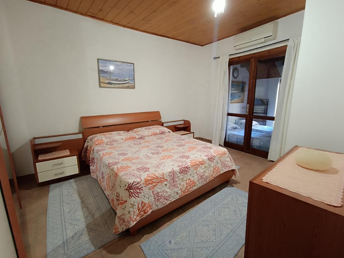 Bellissimo Appartamento A Pochi Passi Dal Mare เมอร์ตา มาเรีย ภายนอก รูปภาพ